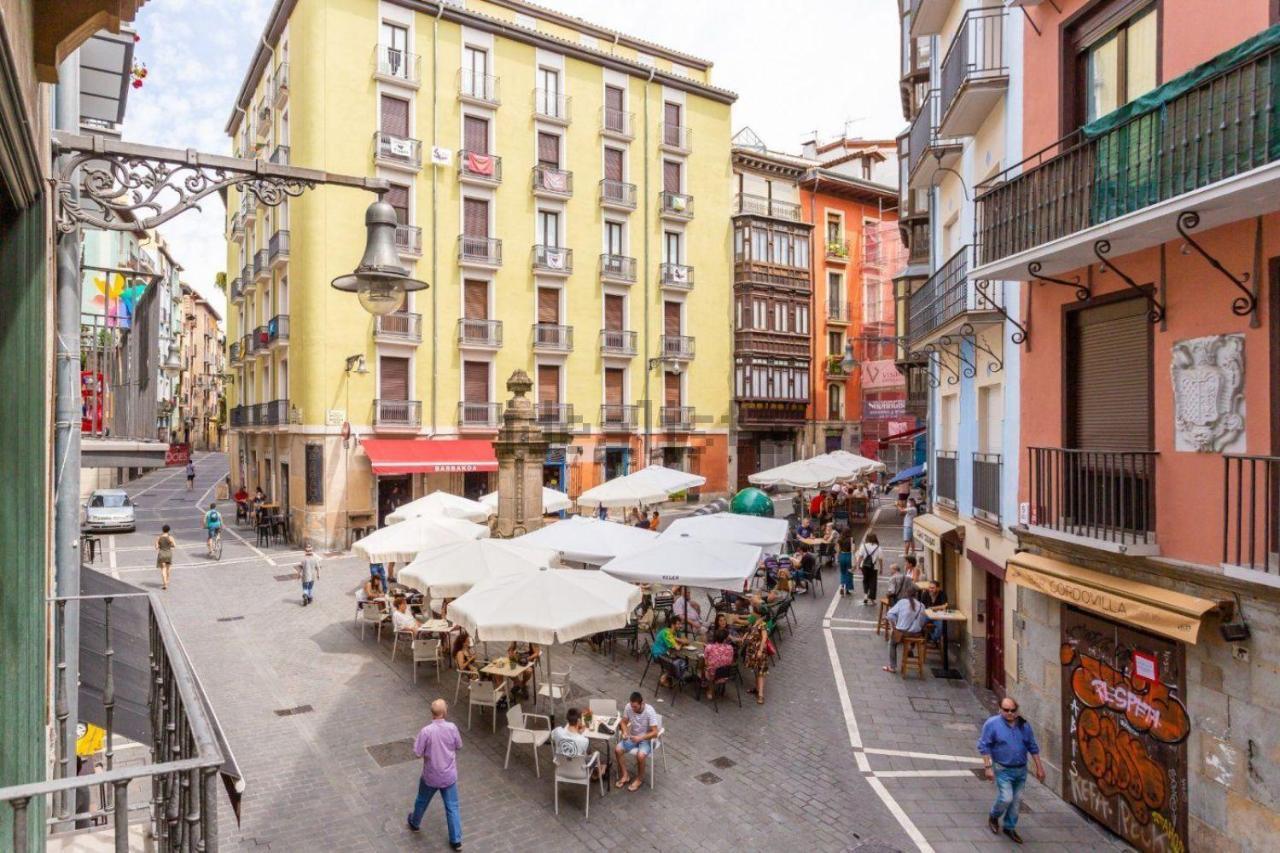Trampantojo Apartamento En El Corazon De Pamplona Exteriér fotografie